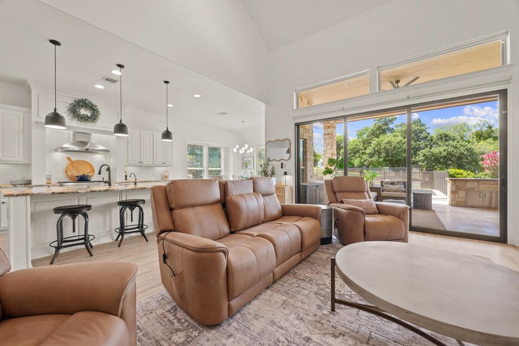 112  Salinas Cv, photo 5