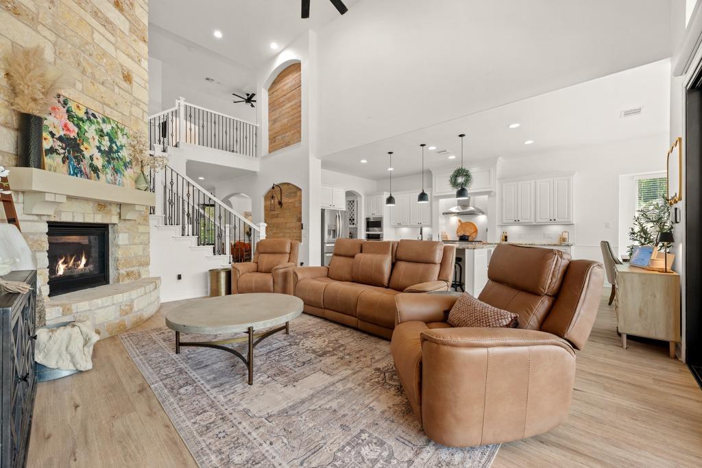 112  Salinas Cv, photo 6