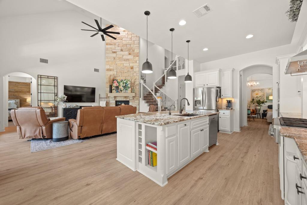 112  Salinas Cv, photo 8