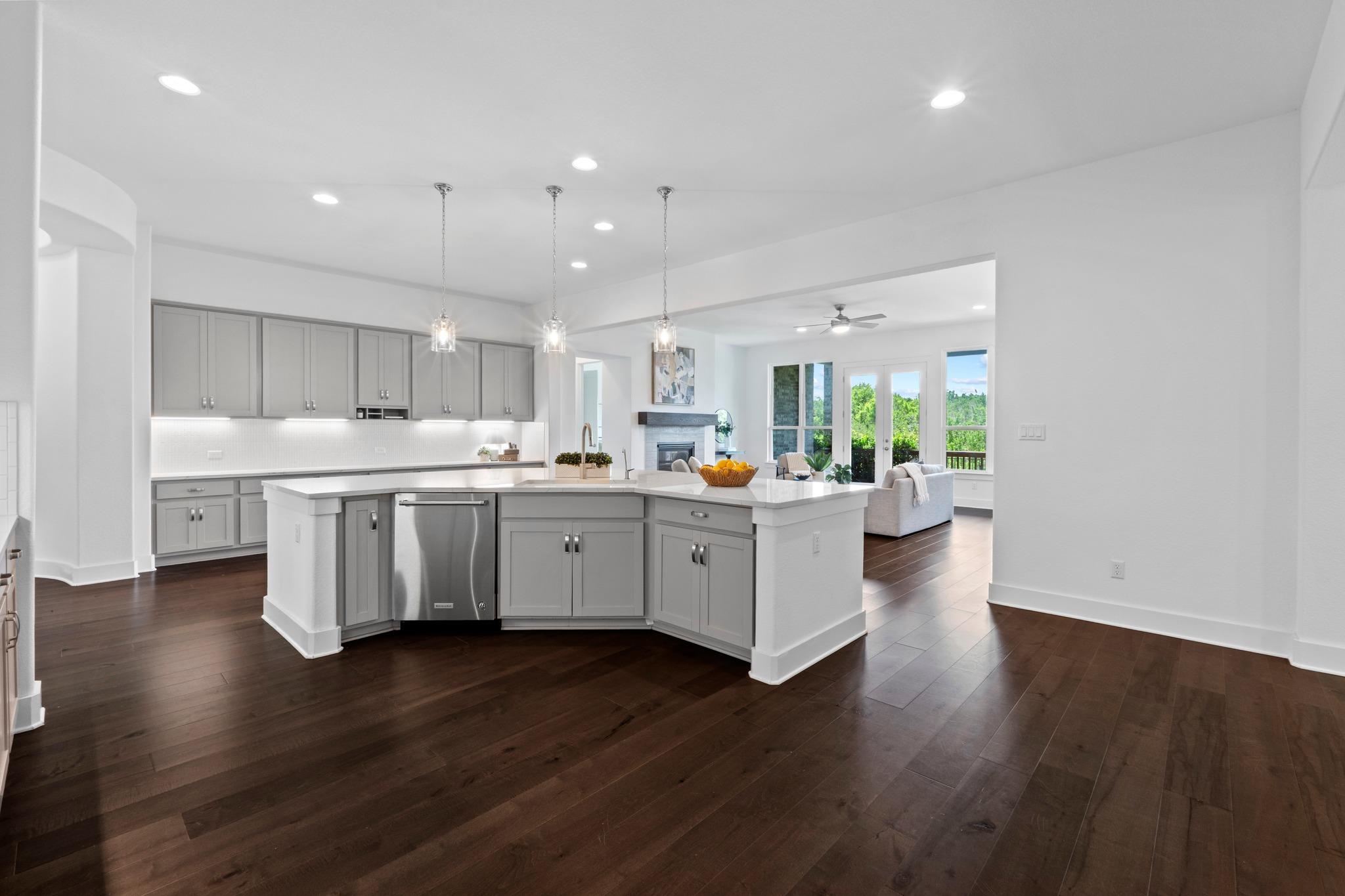 393  Stone River Dr, photo 10