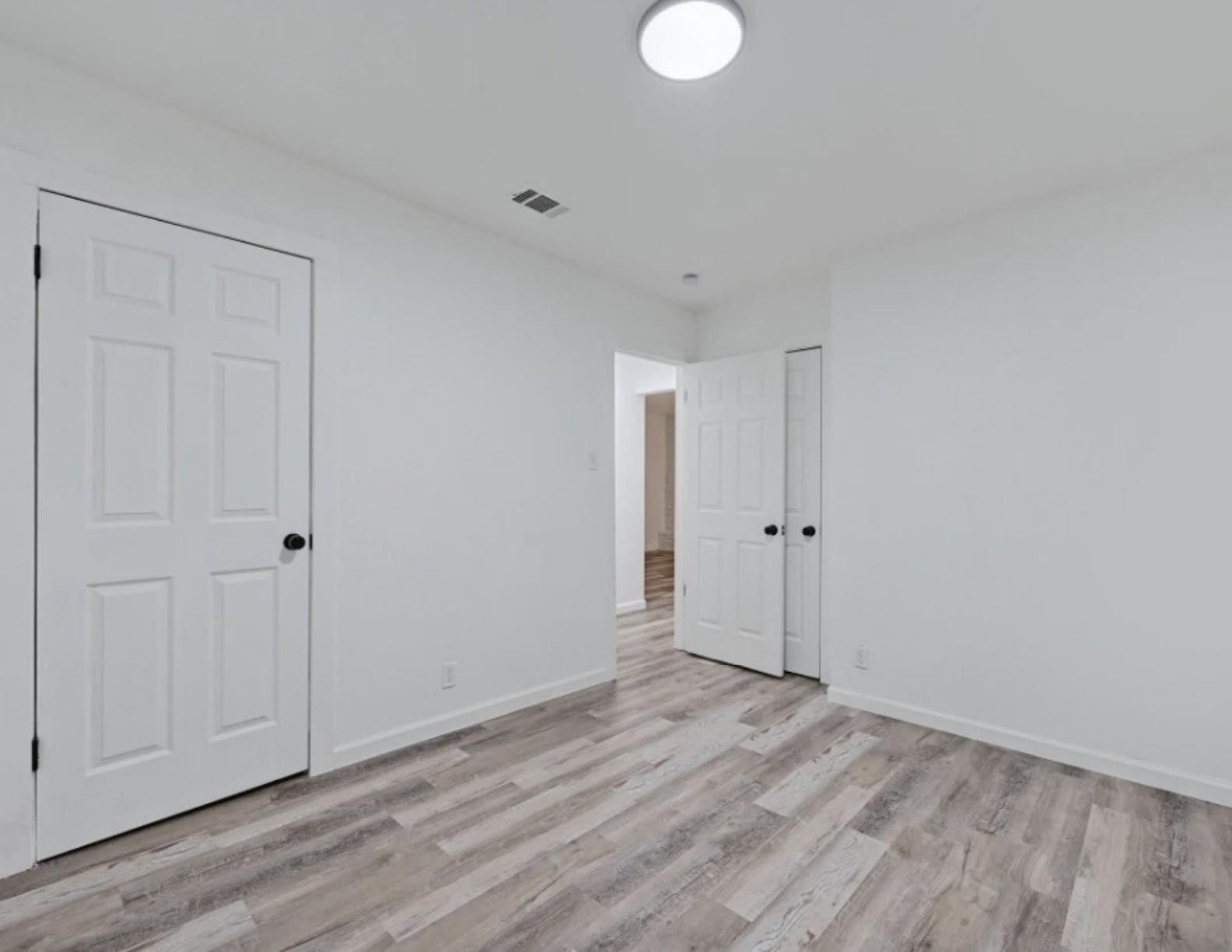 2303  Cedrick Cv  #C, photo 7
