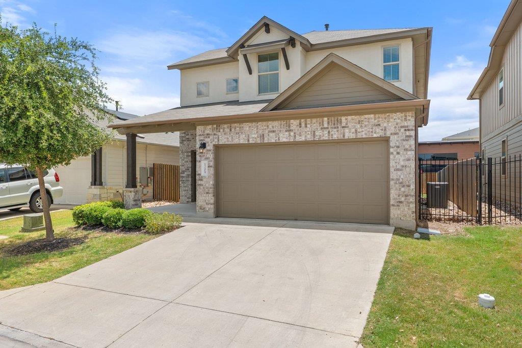 1209  Falconer Way, photo 2