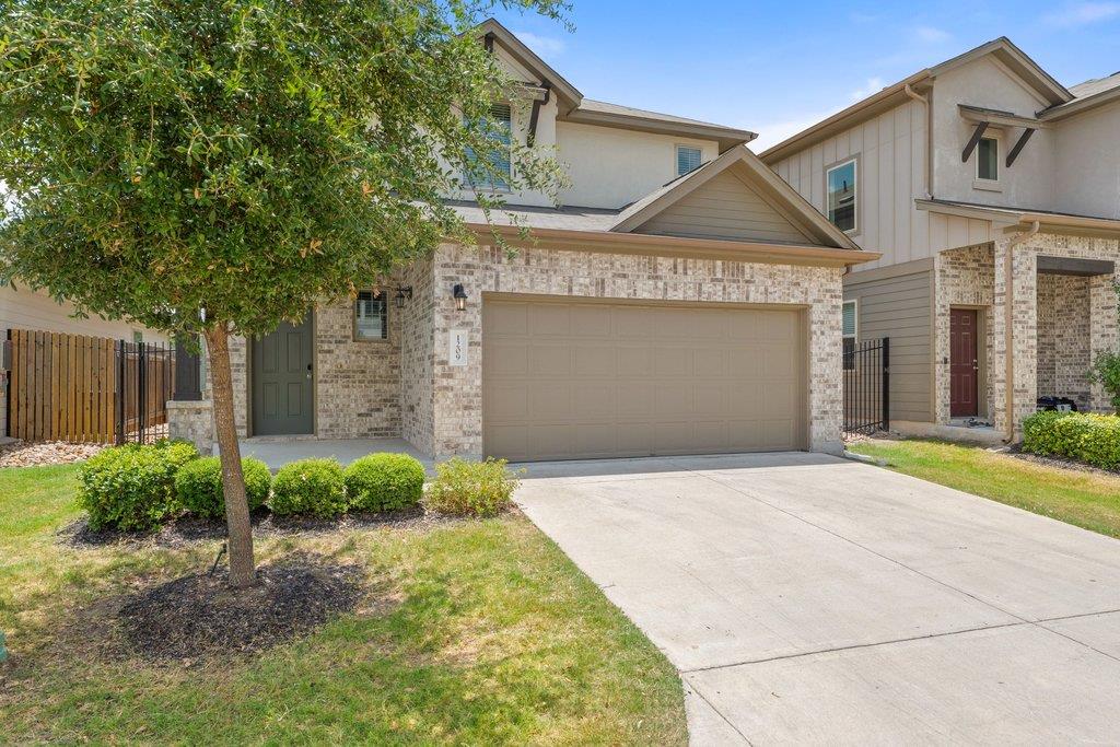 1209  Falconer Way, photo 3