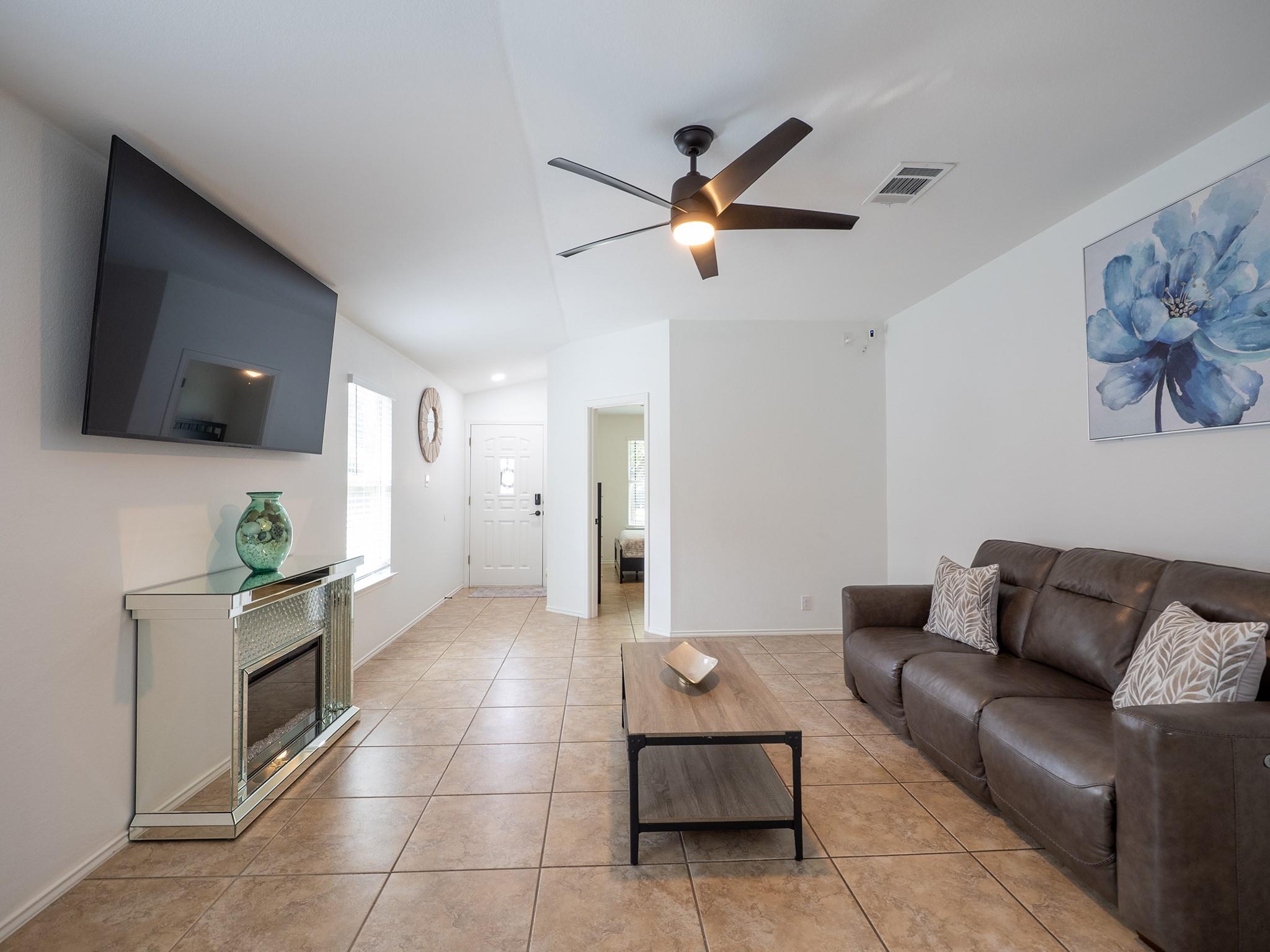 3900  Sojourner St, photo 10