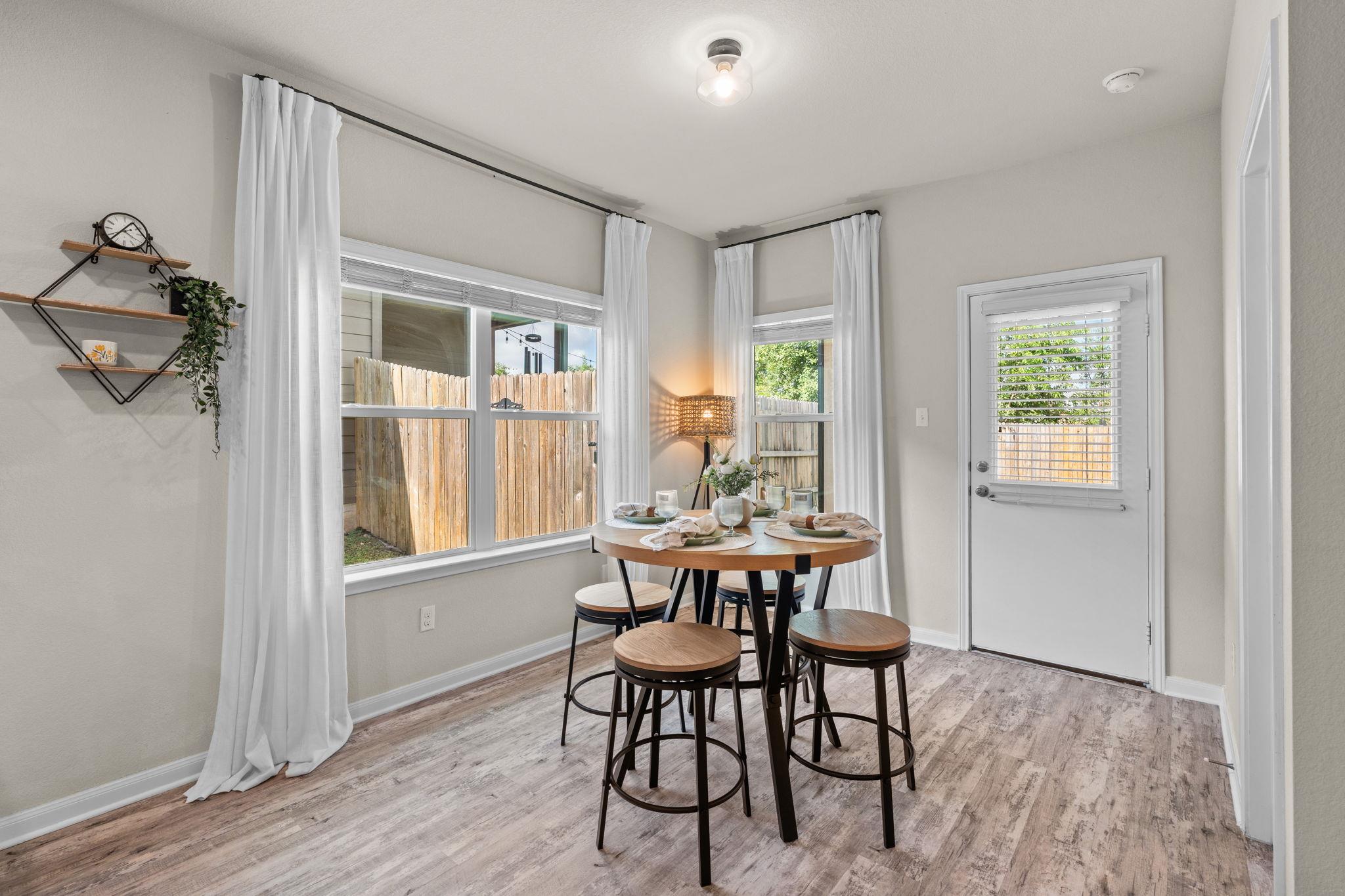 440  Galway Bay Ln, photo 8