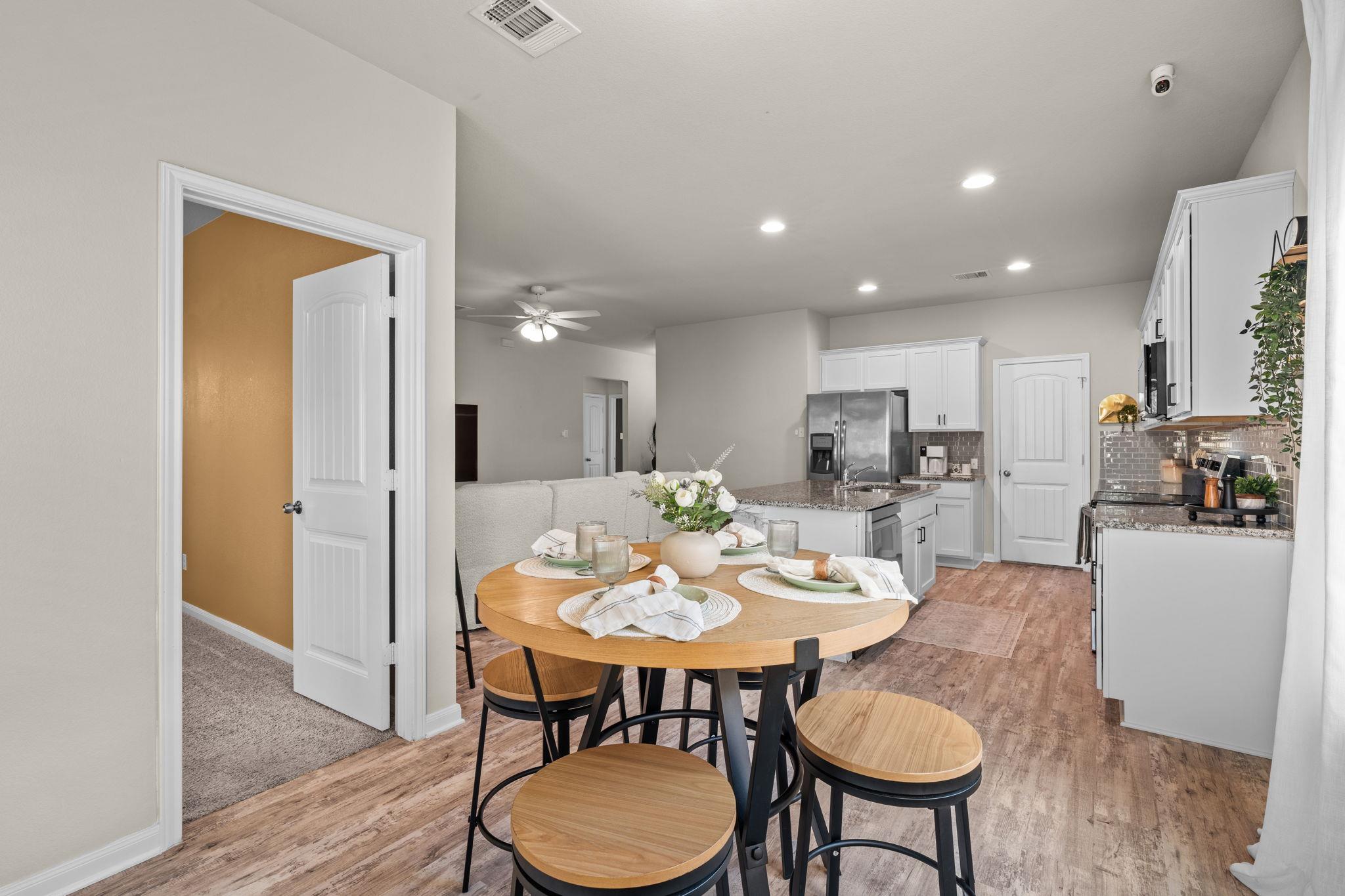 440  Galway Bay Ln, photo 9