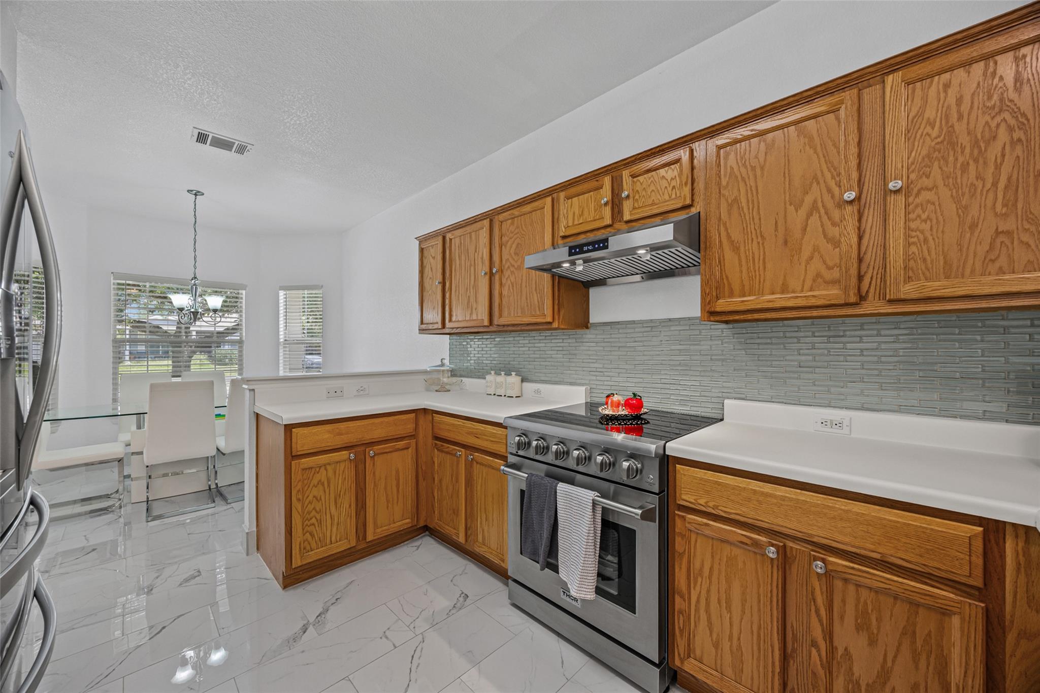 11808  Bastrop St, photo 3