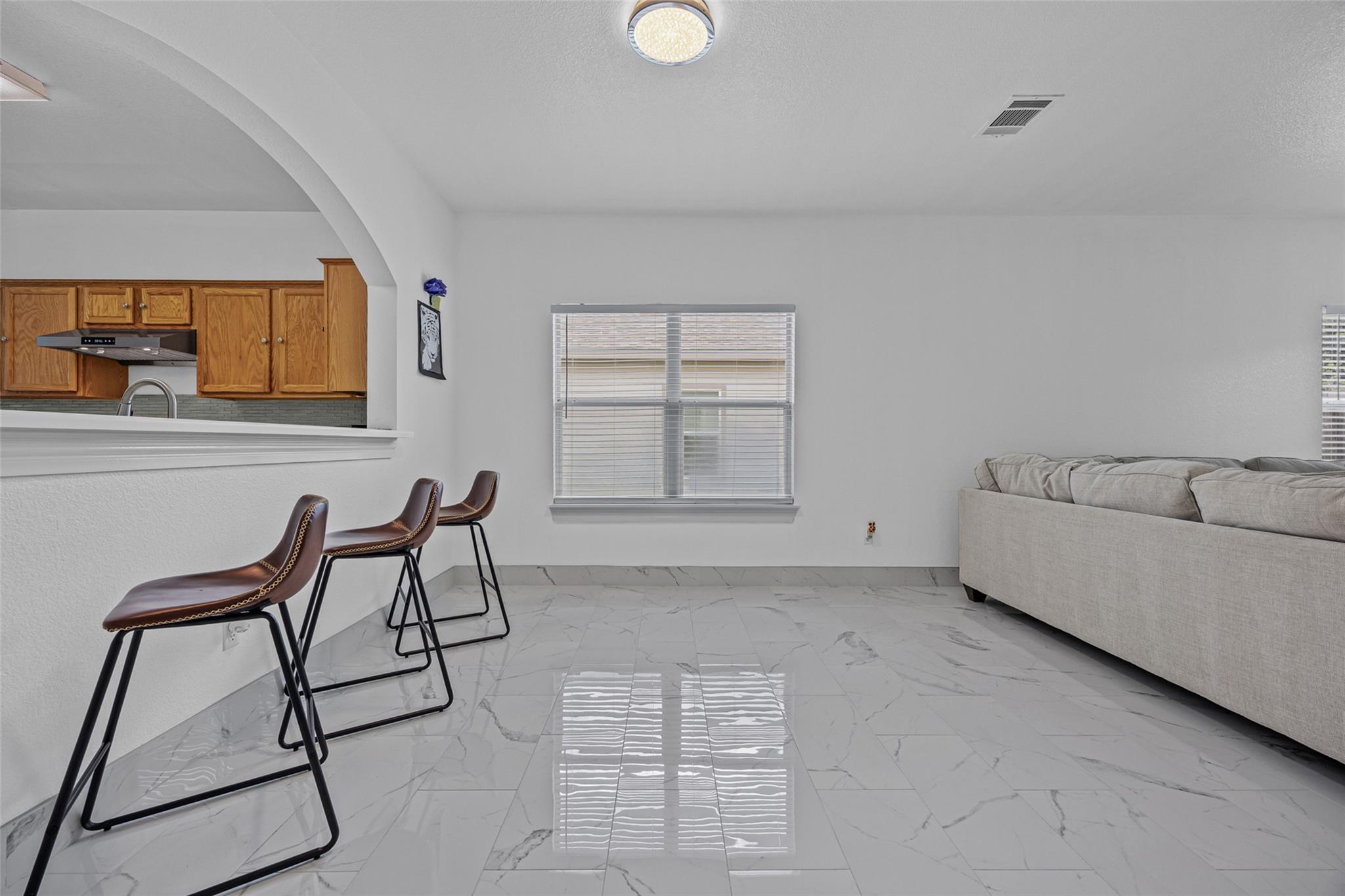 11808  Bastrop St, photo 8