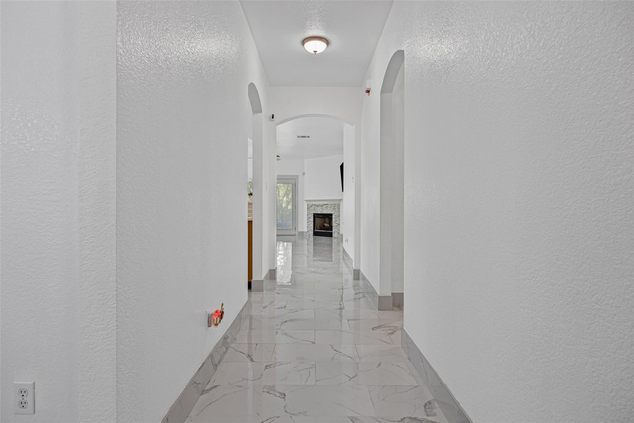 11808  Bastrop St, photo 9