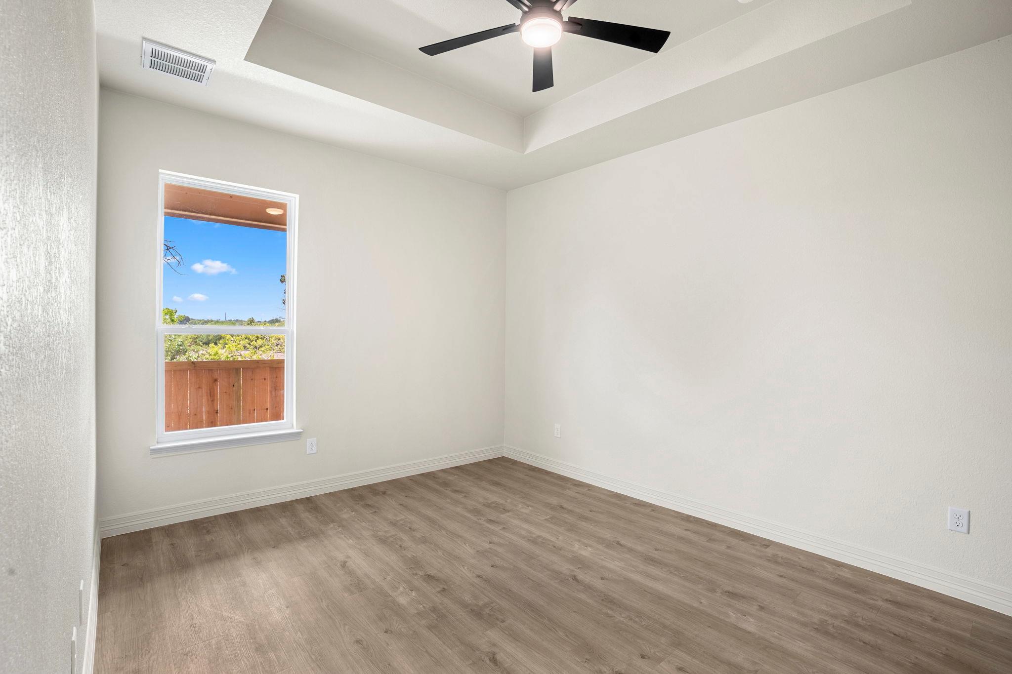 1303  Lone Pine Way, photo 11