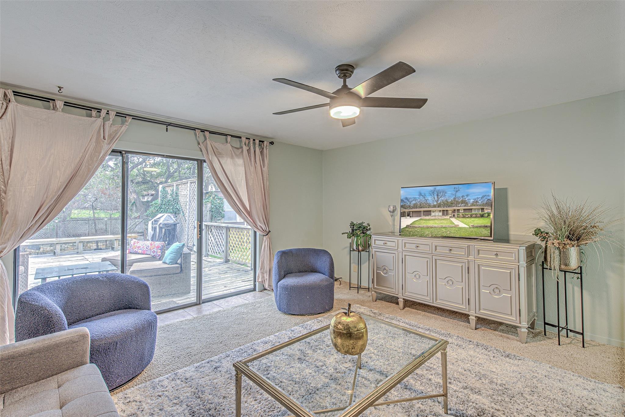 5304  Bedford None, photo 7