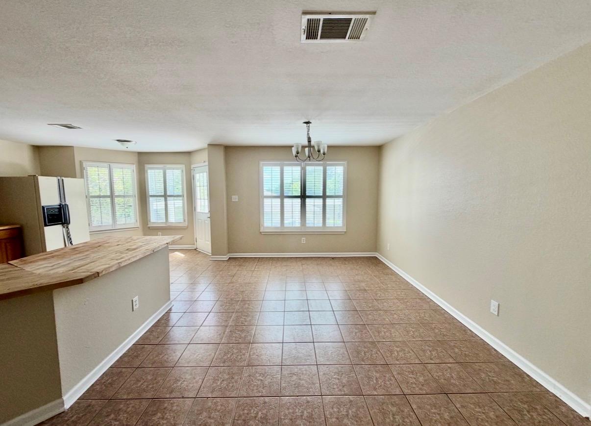 1148  Amberwood Loop, photo 12