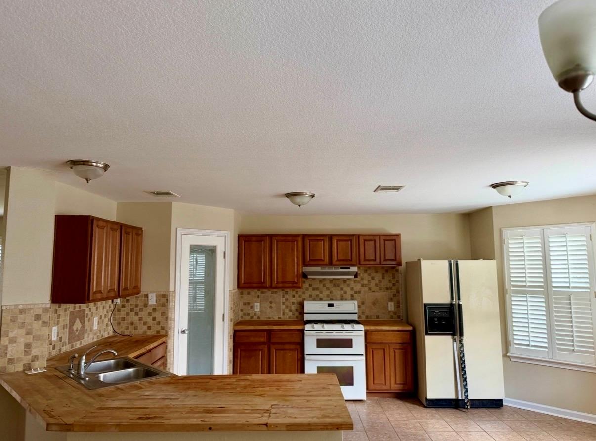 1148  Amberwood Loop, photo 7