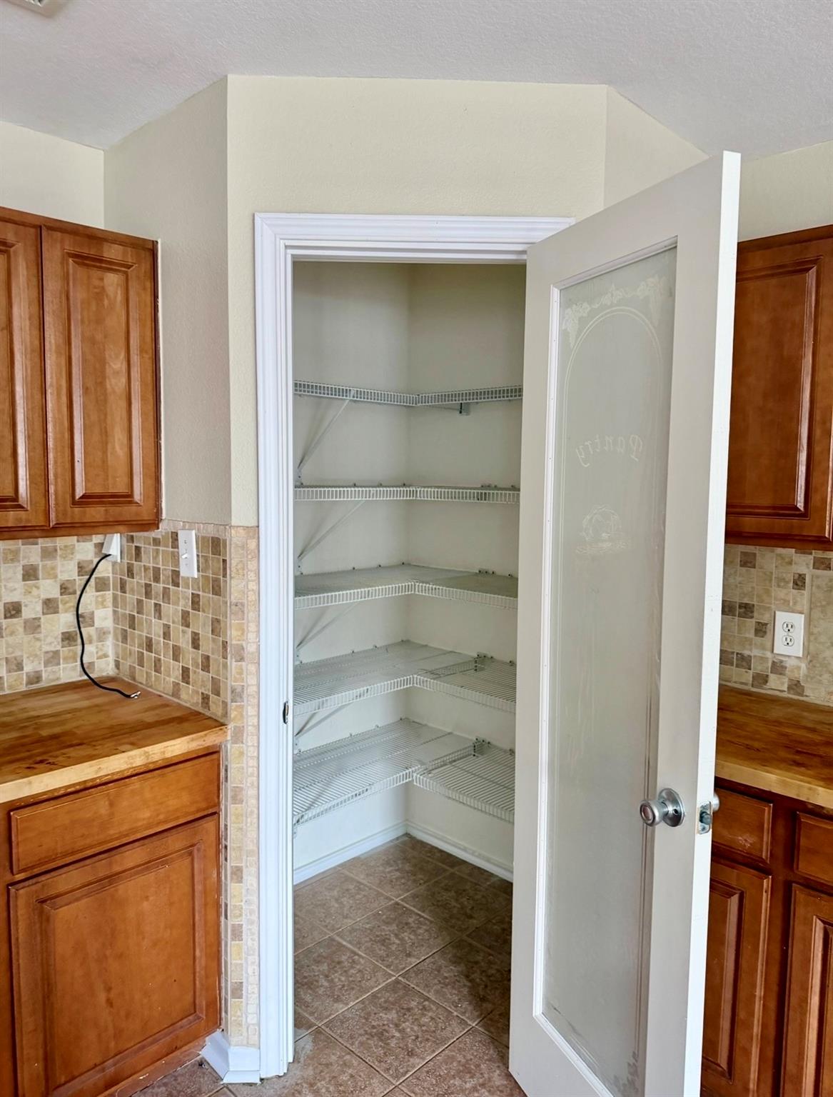 1148  Amberwood Loop, photo 10