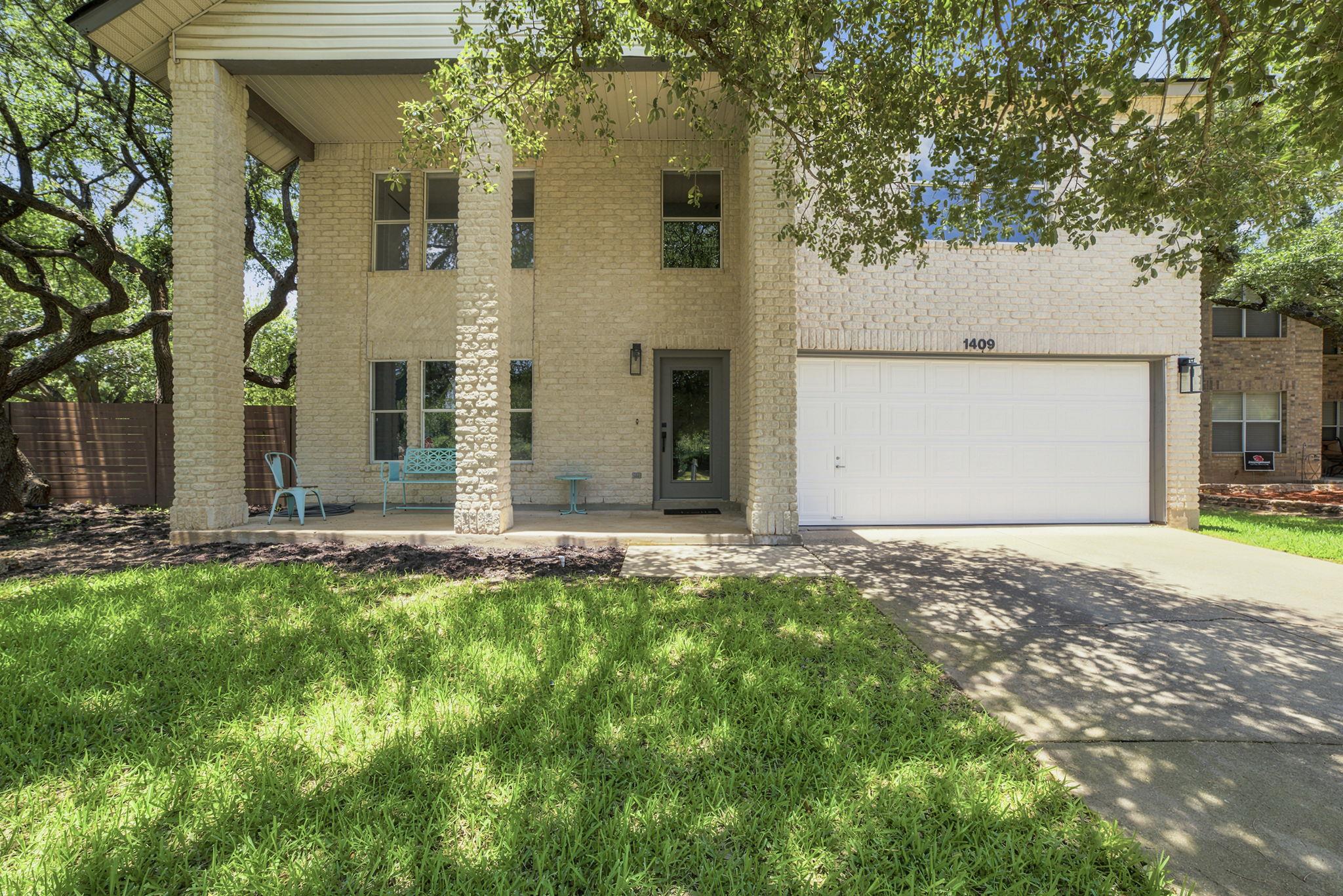 1409  Chalk Ln, photo 3