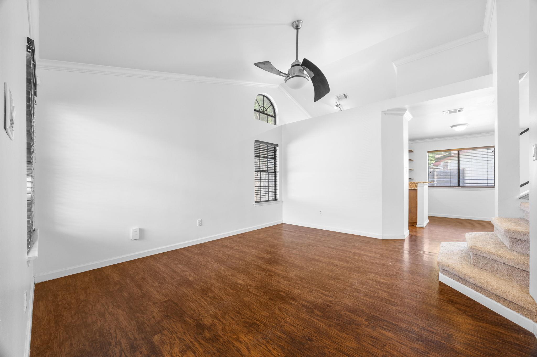 12800  Meehan Dr, photo 3