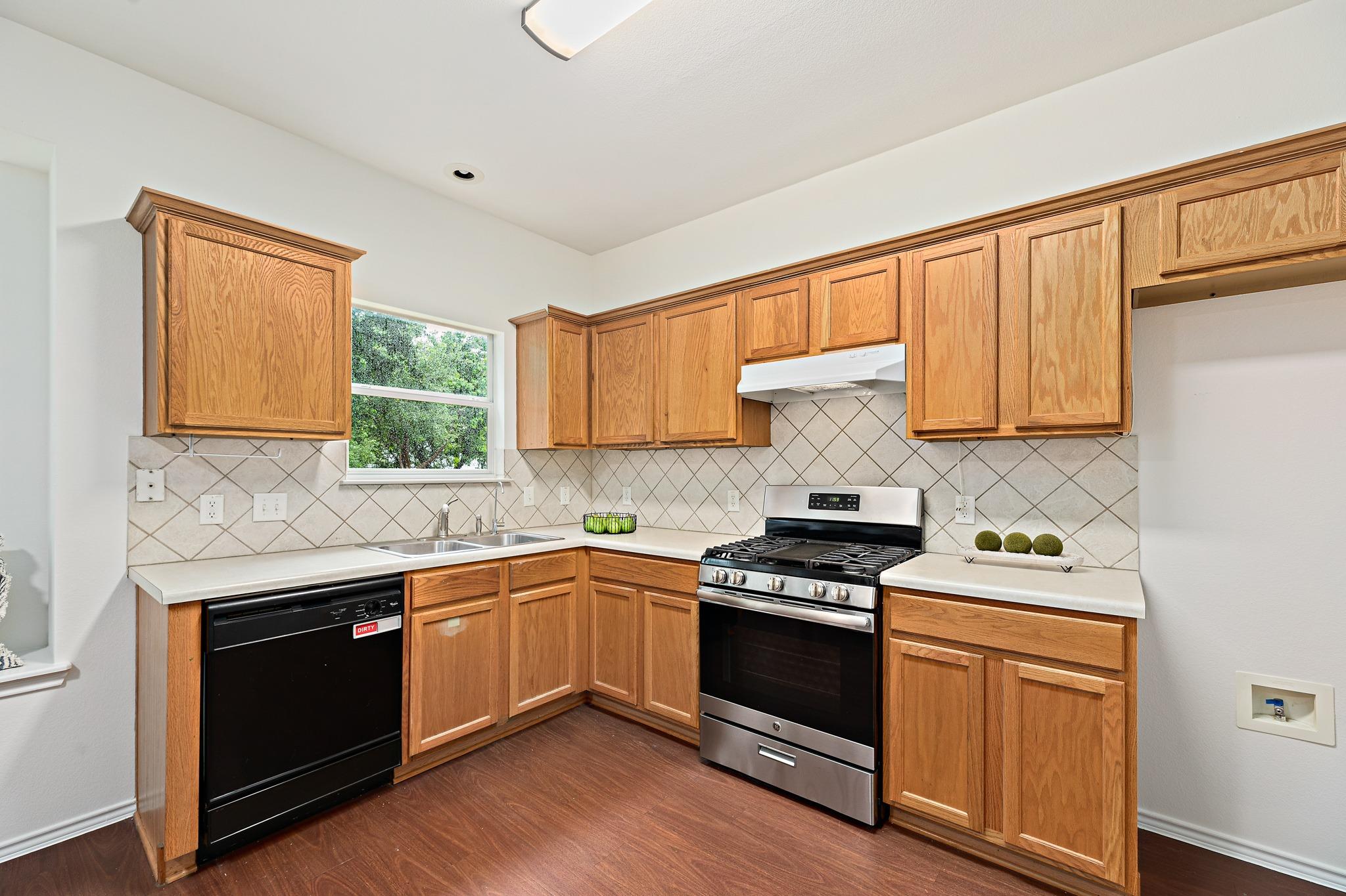 3477  Flowstone Ln, photo 11