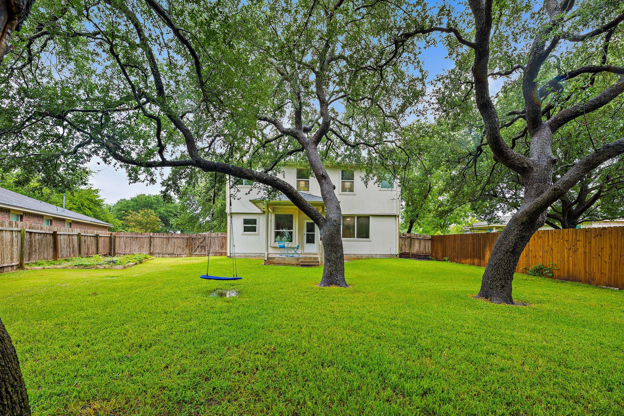 3477  Flowstone Ln, photo 4