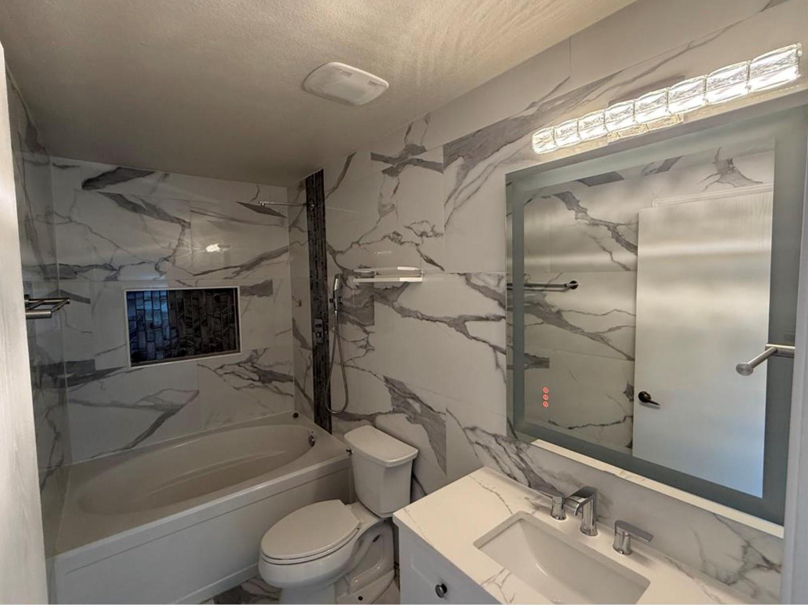 6600  Glebe Path, photo 8