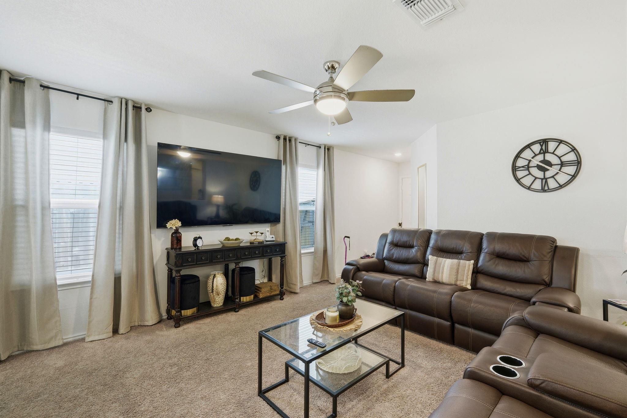 220  Lucky Texan Rd, photo 4