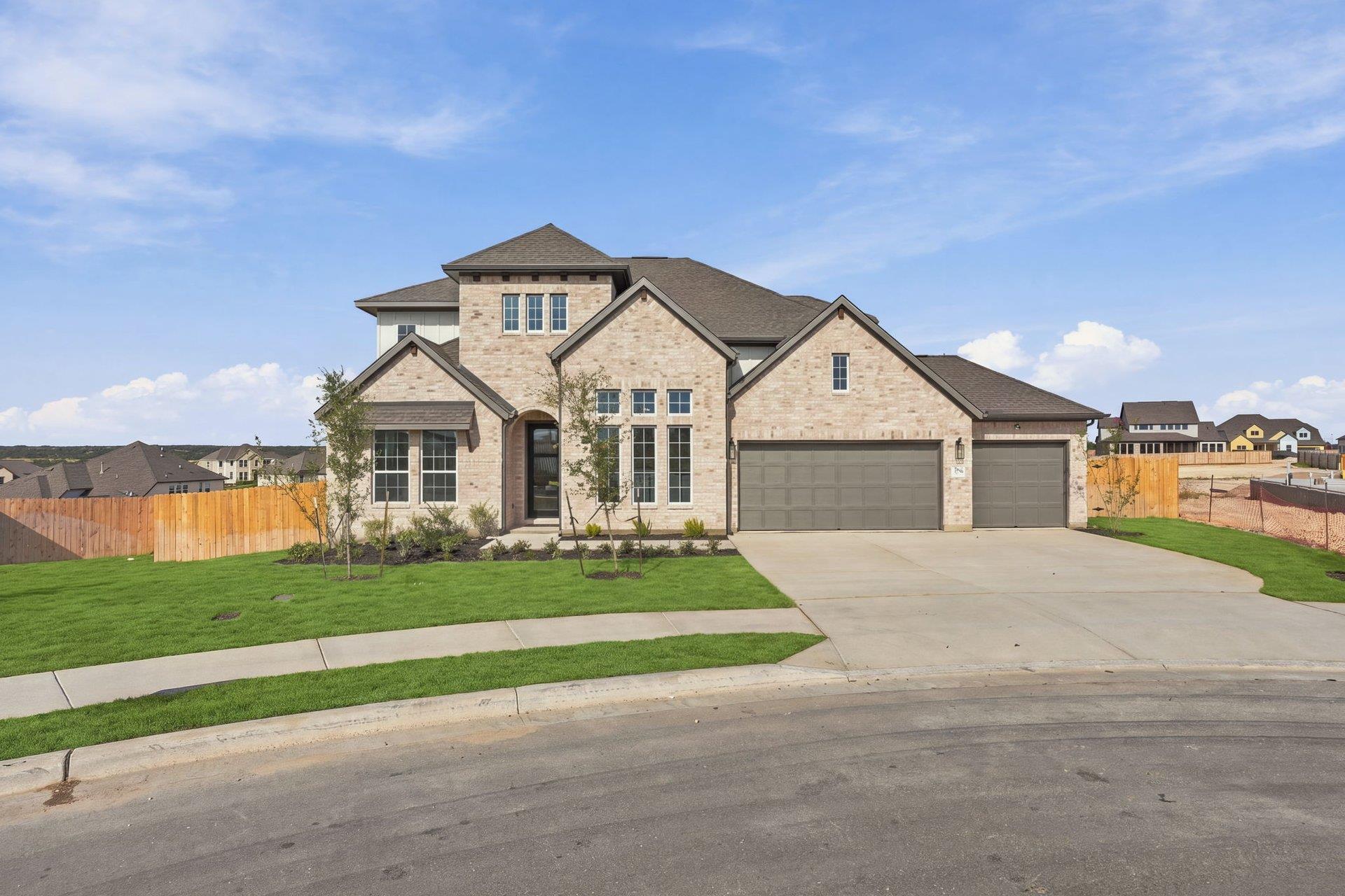 100 Uphill Dr photo 3