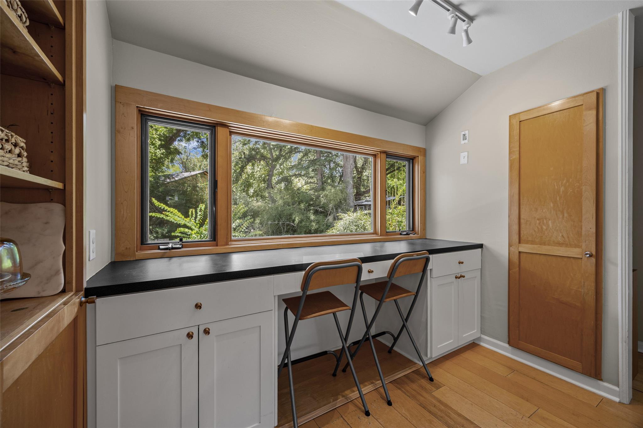 4408  Barrow Ave, photo 5