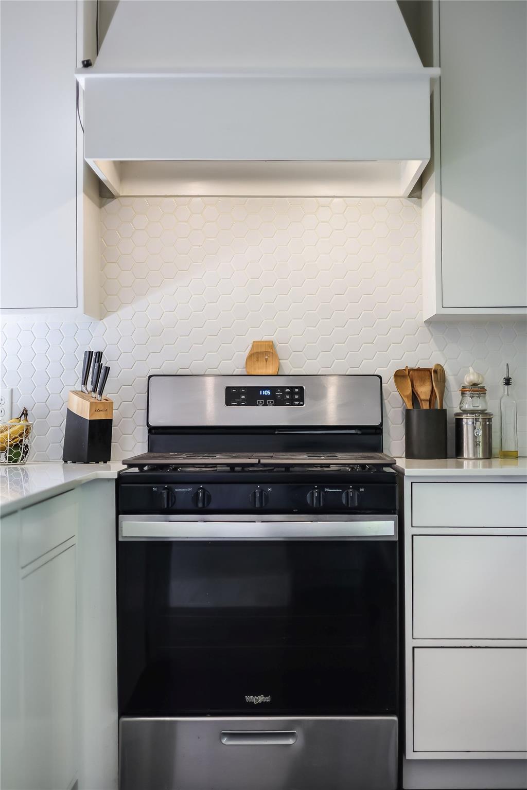 706  Valdez St  #2, photo 11