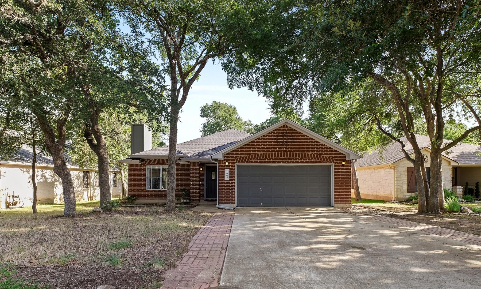 1005  Haleys Way Dr, photo 2