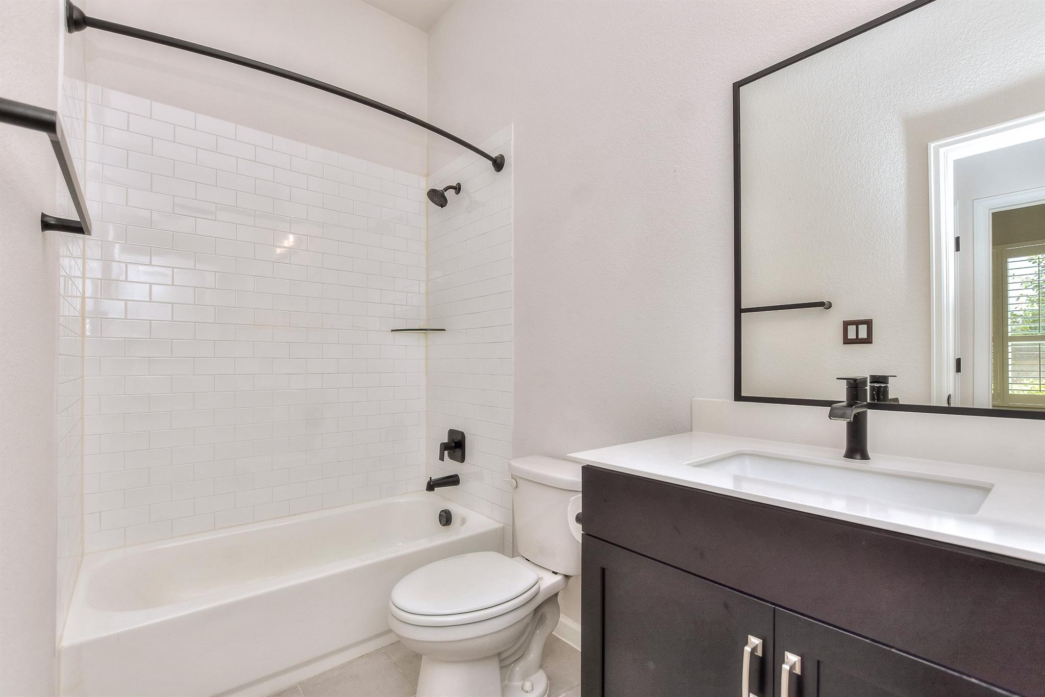 116  Monterey Oak Trl, photo 5