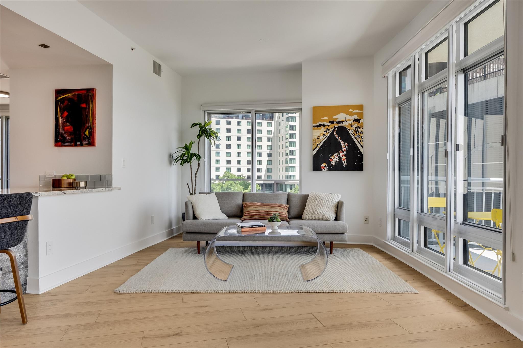 603  Davis St  #811, photo 6