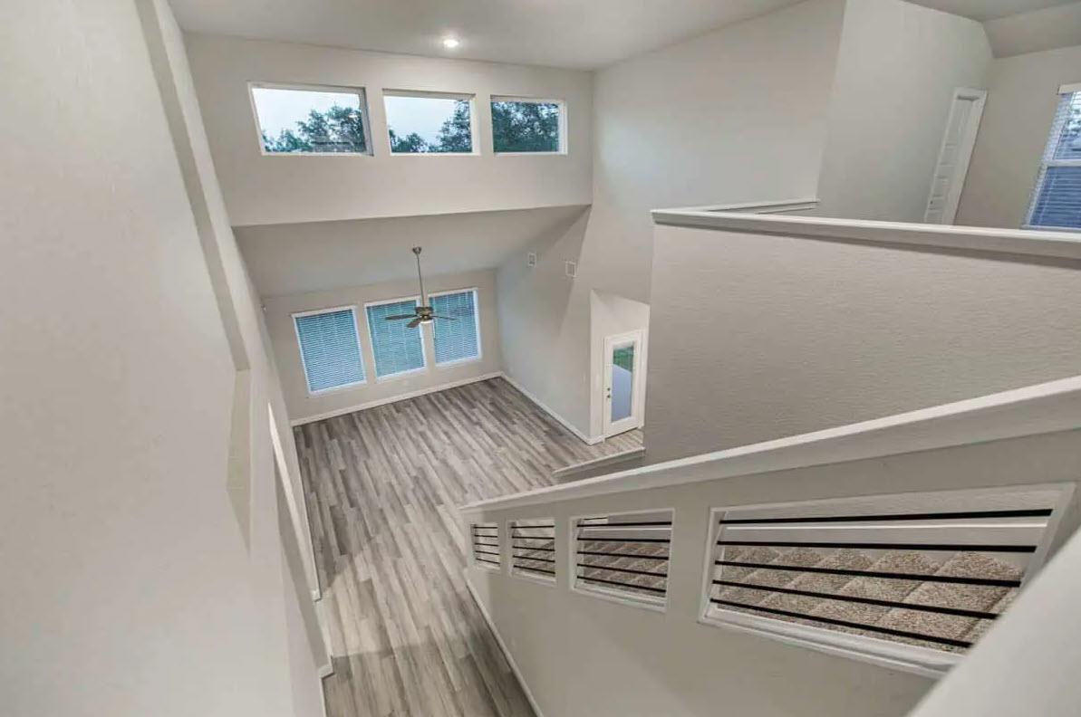1461  El Paisano Dr, photo 6