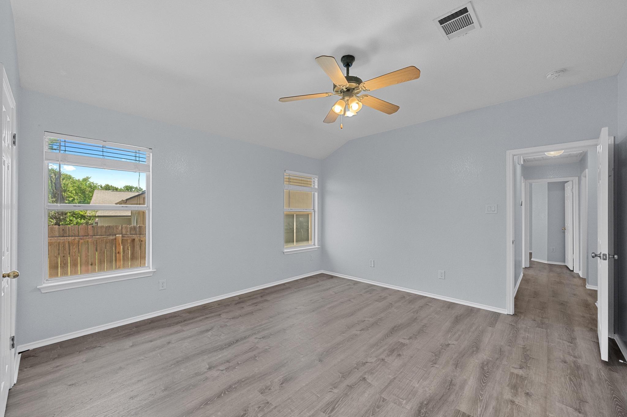17505  Bishopsgate Dr, photo 11