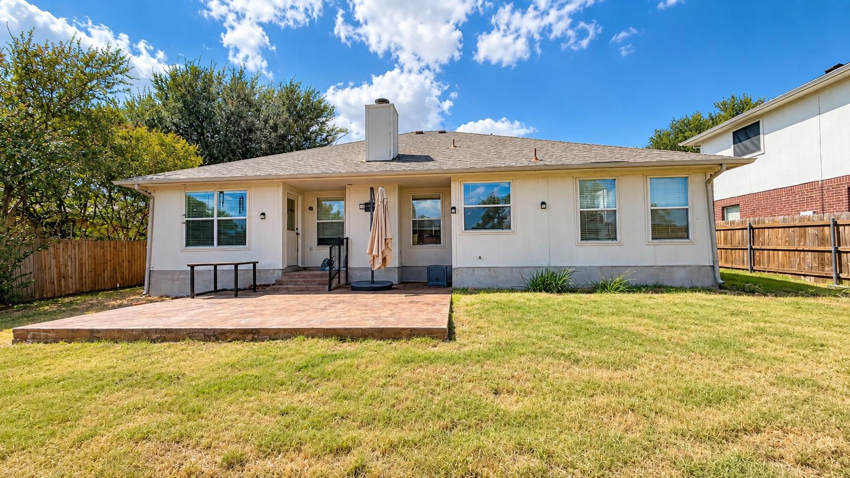 3819  Eagles Nest St, photo 12