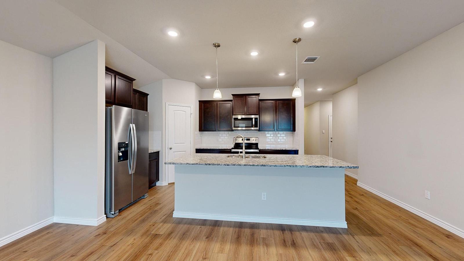 205  Dora Dr, photo 4