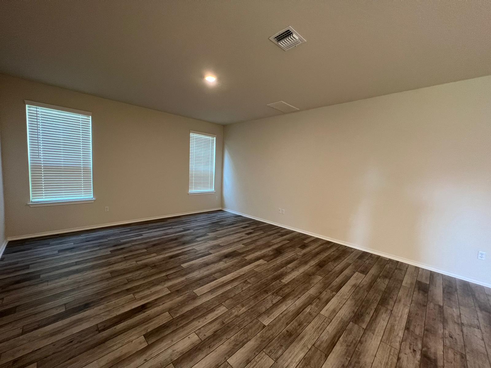 40  Pacific Loon St, photo 9