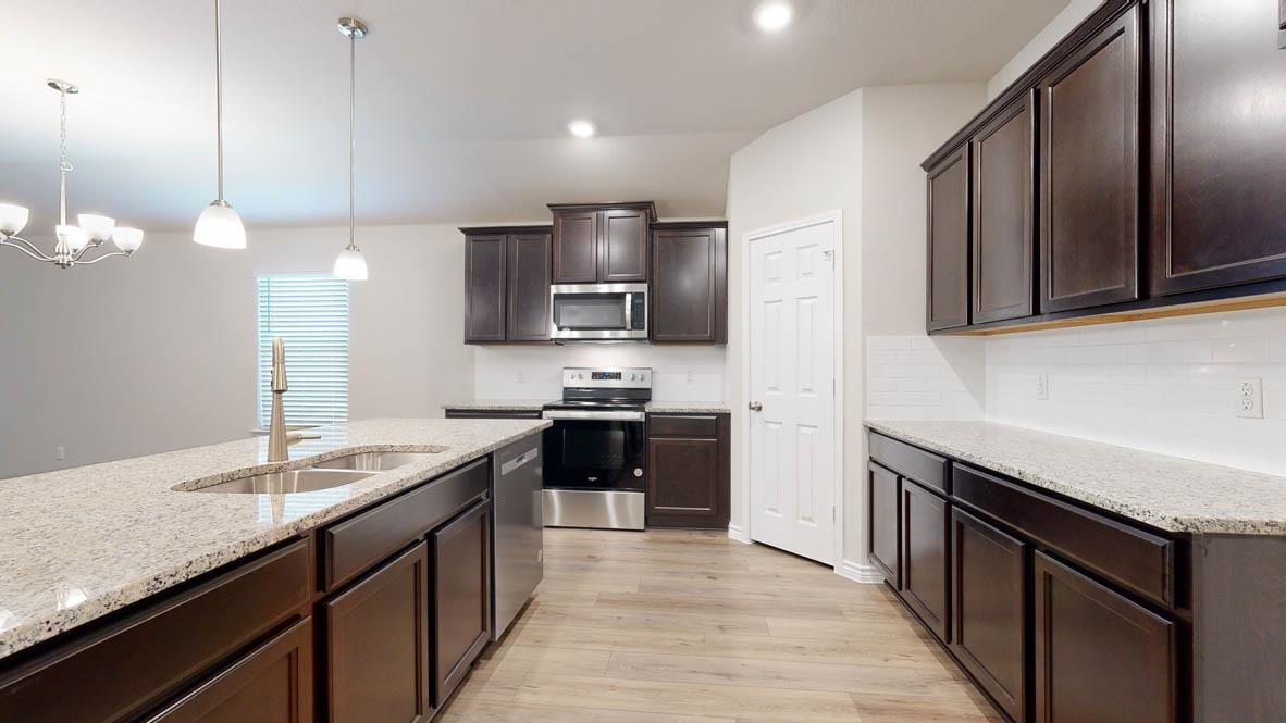 249  Dora Dr, photo 3