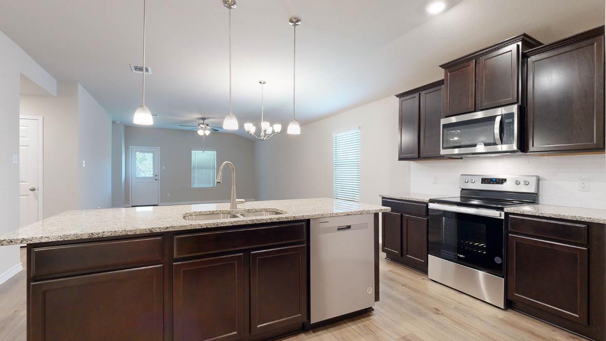 249  Dora Dr, photo 4