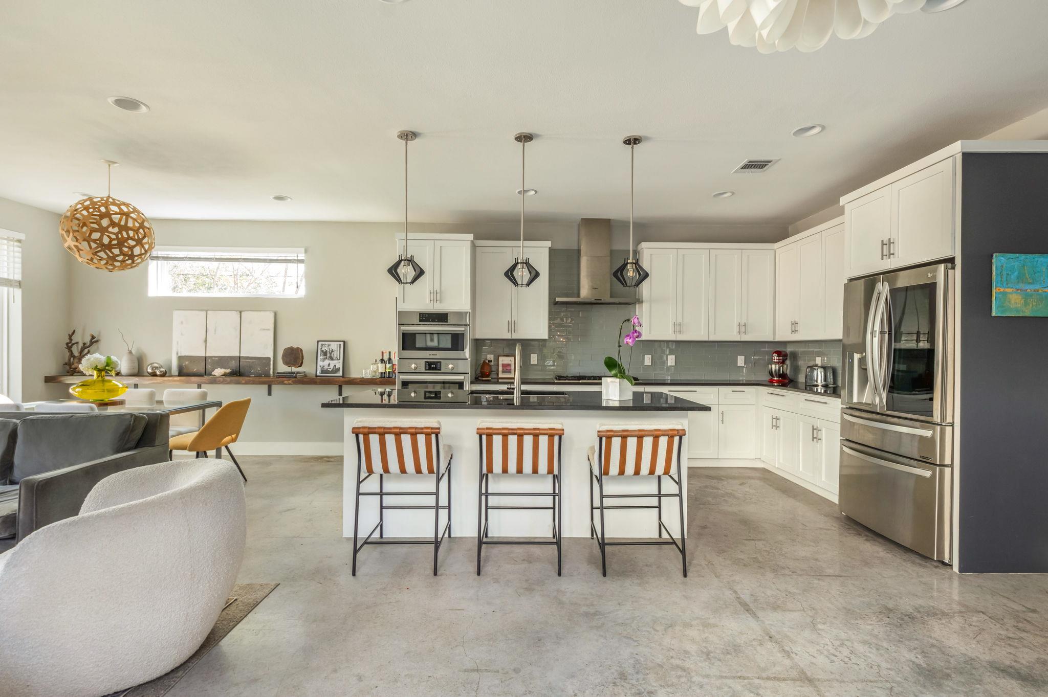 308 W North Loop Blvd  #1, photo 7