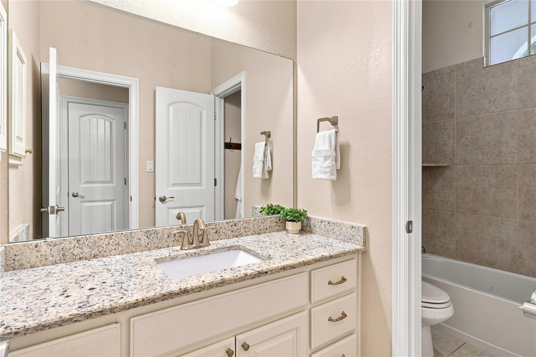 109  San Michelle Cv, photo 7