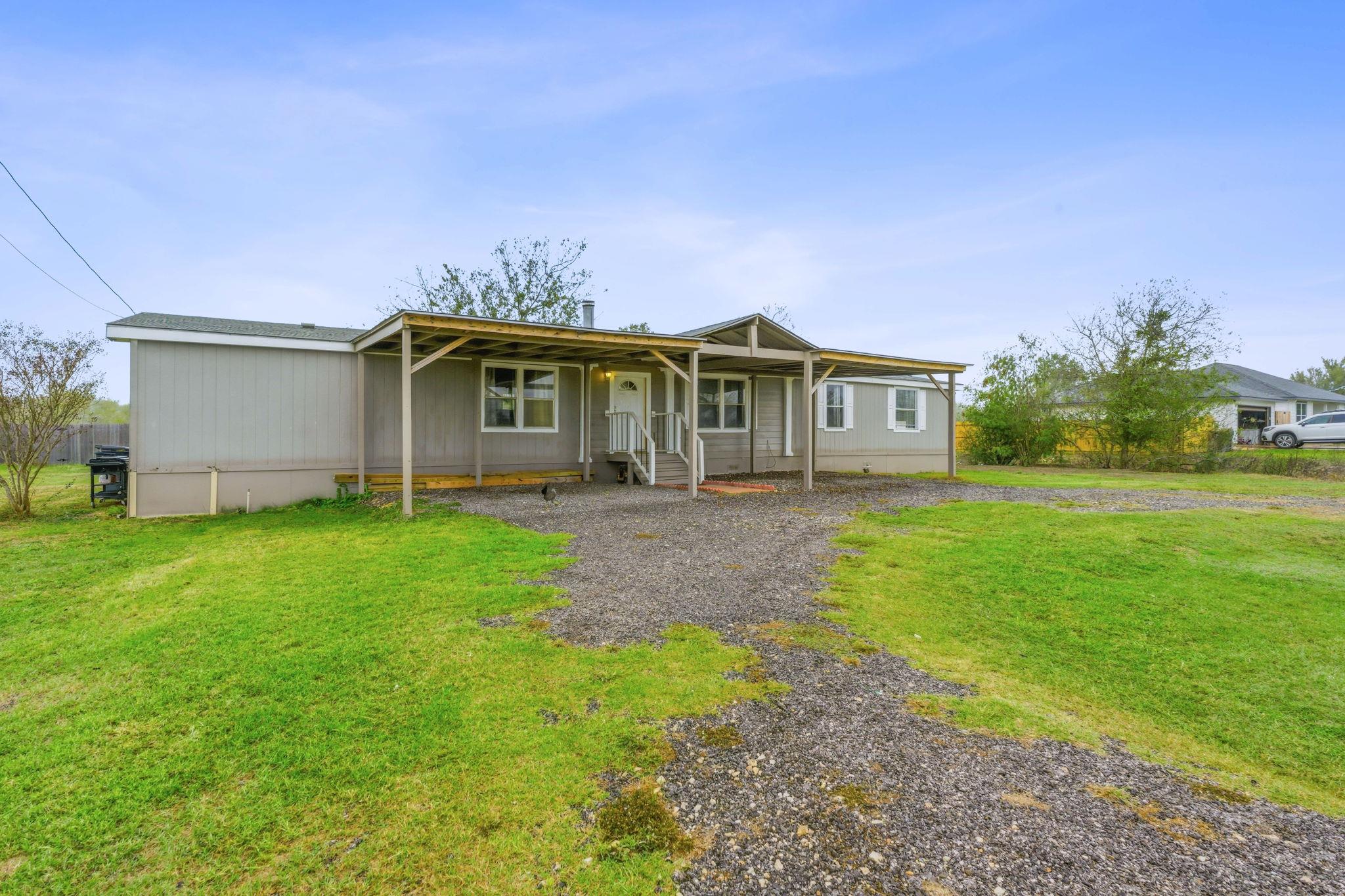 344  Coronado Ln, photo 2