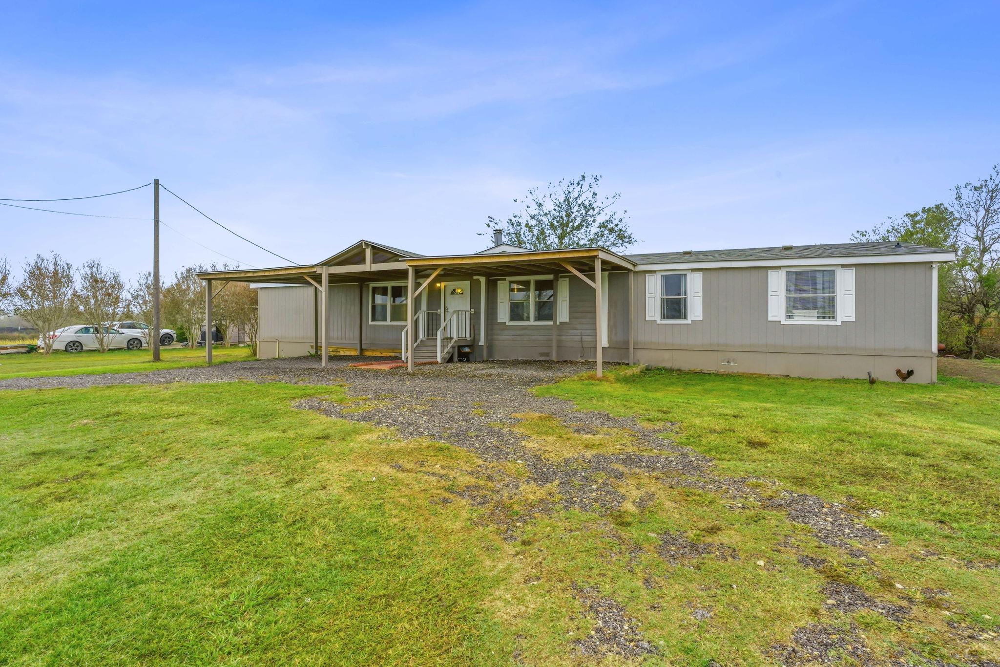 344  Coronado Ln, photo 3