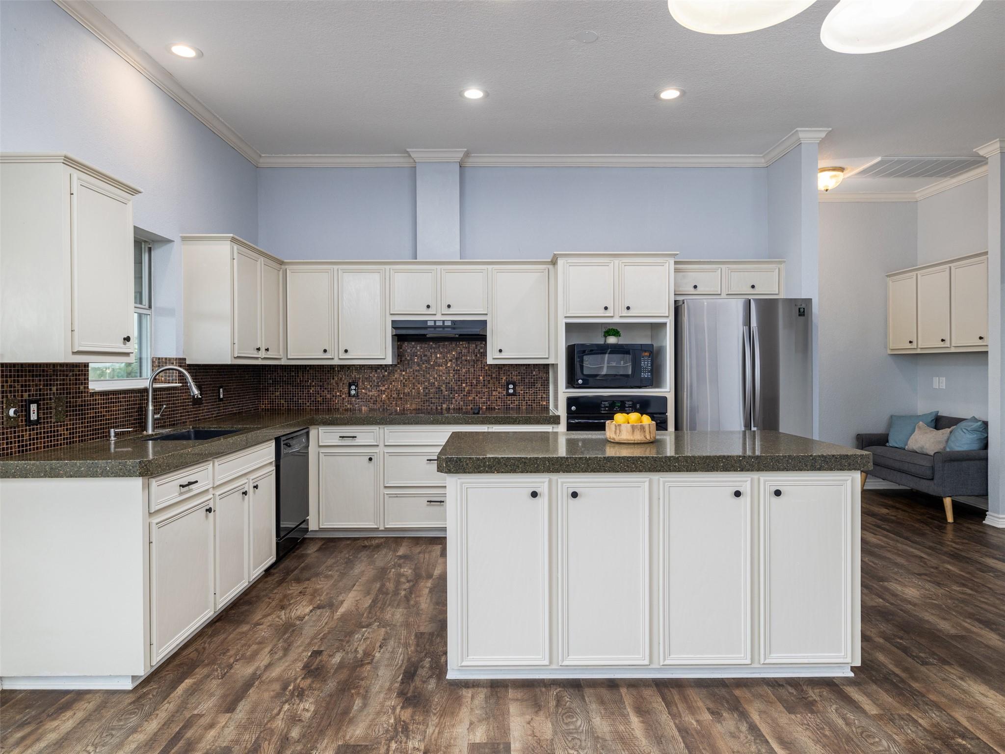 2807  Declaration Cir, photo 7
