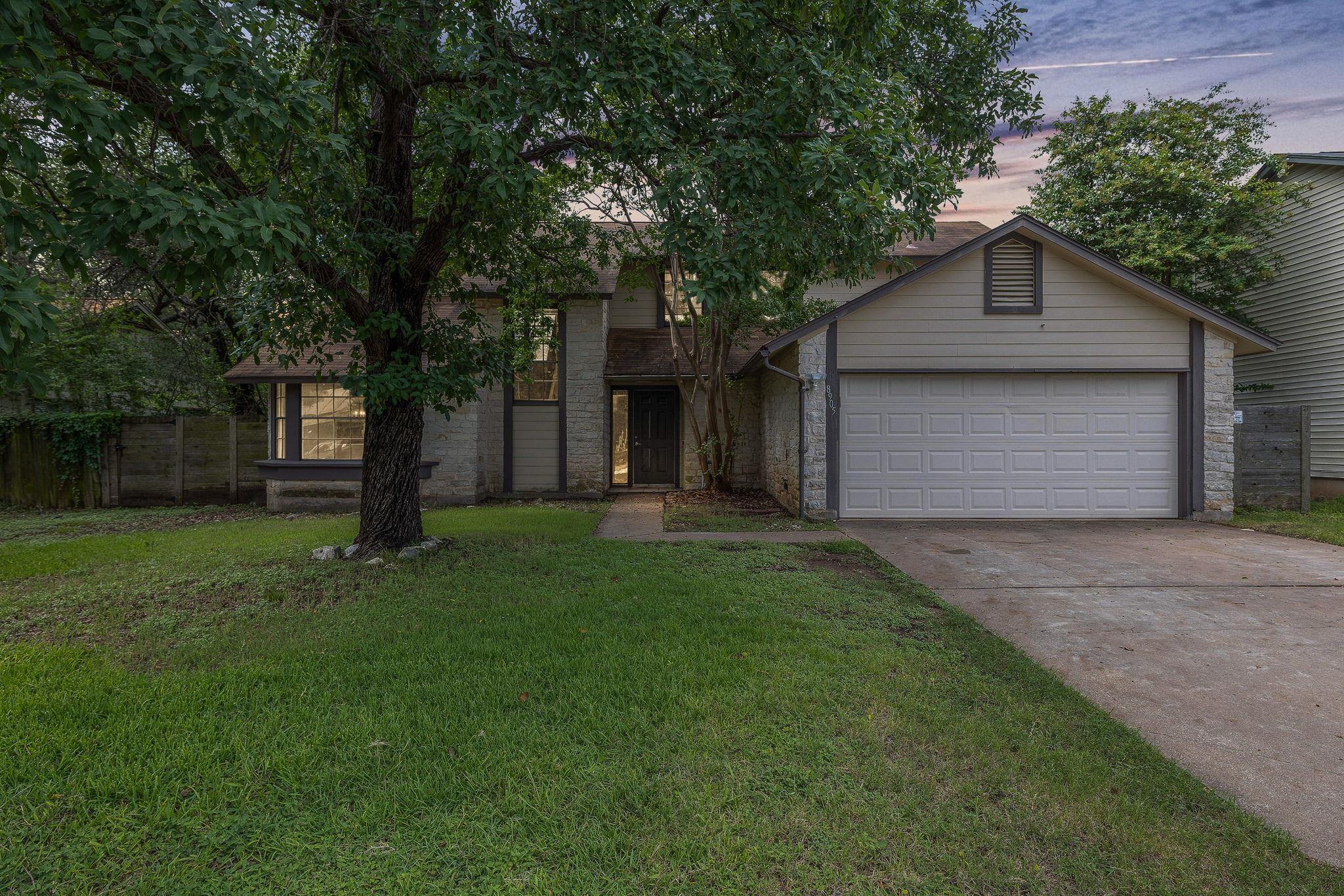 8905  Bridgewood Trl, photo 2