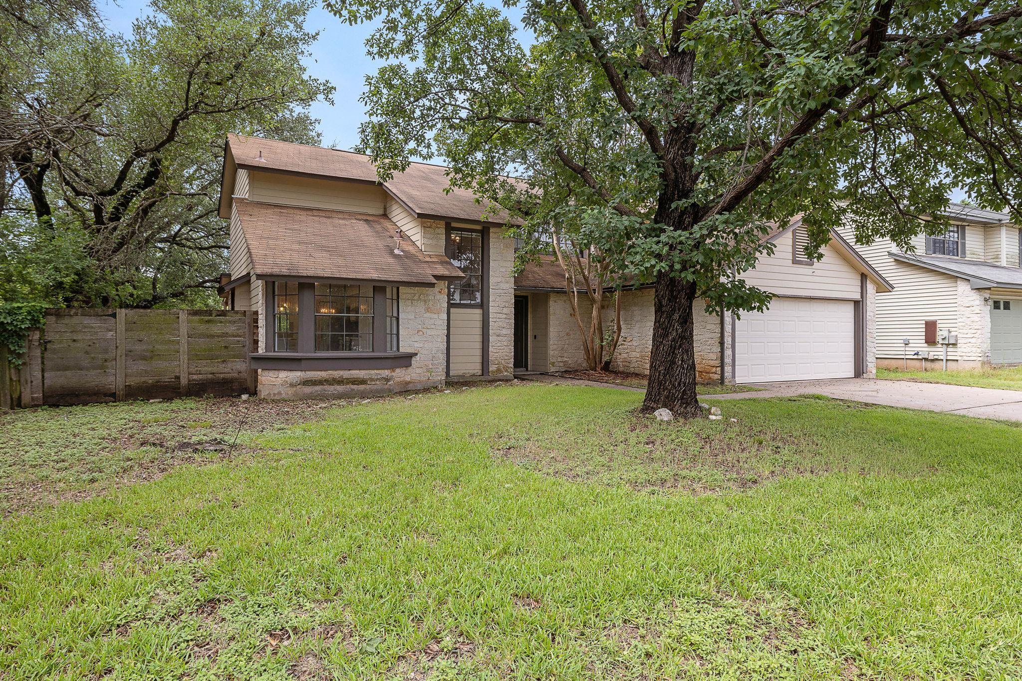 8905  Bridgewood Trl, photo 3