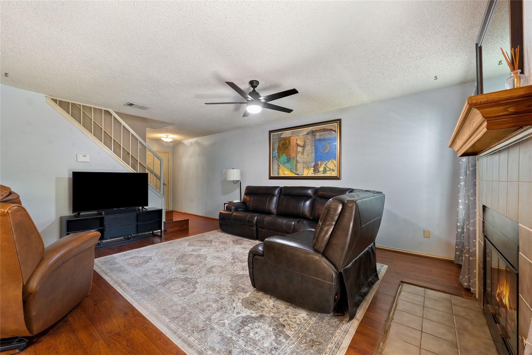 12902  Modena Trl, photo 8