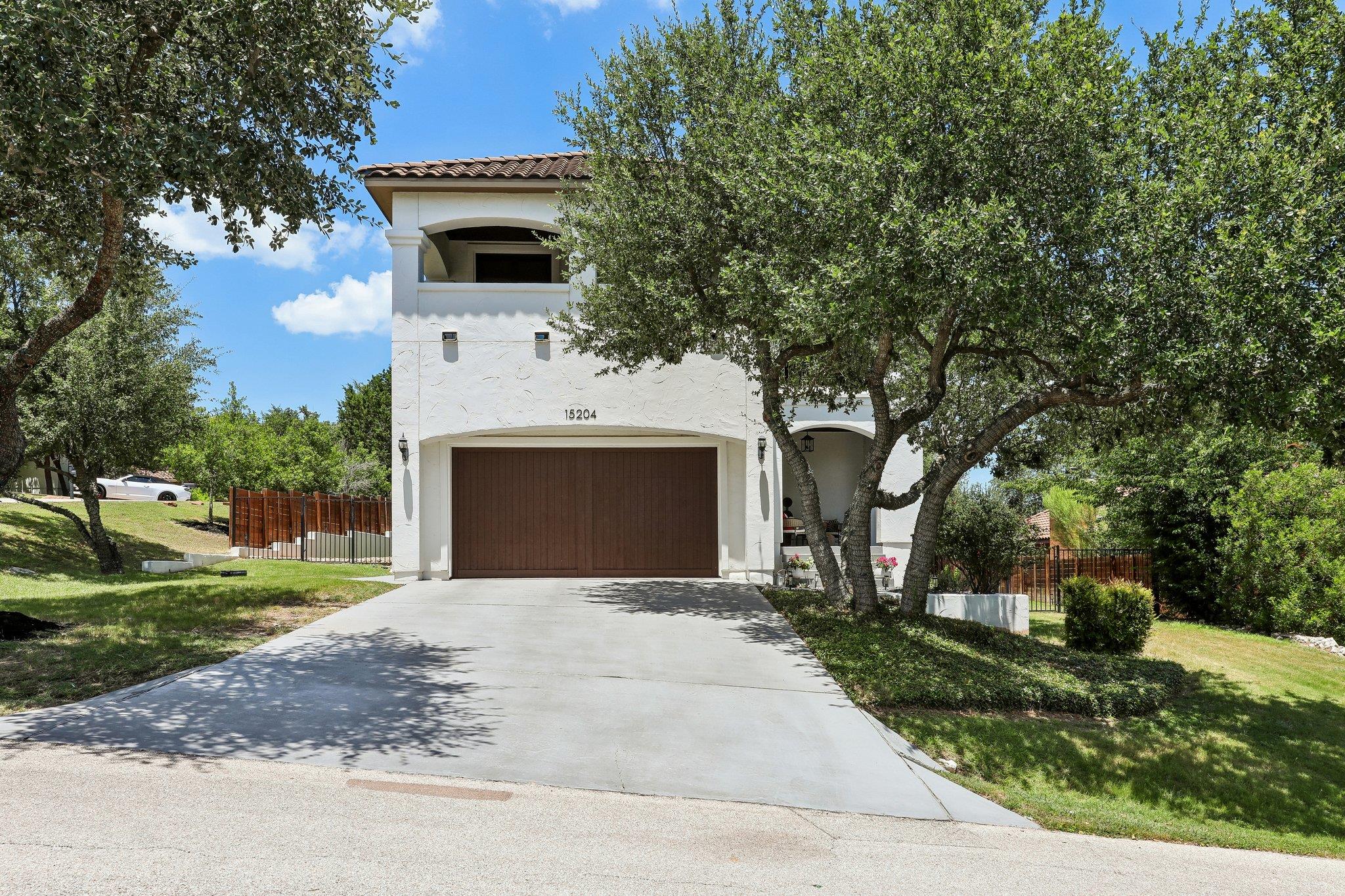 15204  Canary St, photo 3