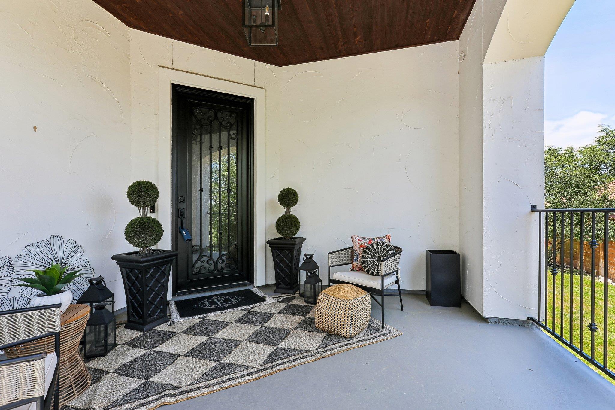 15204  Canary St, photo 5
