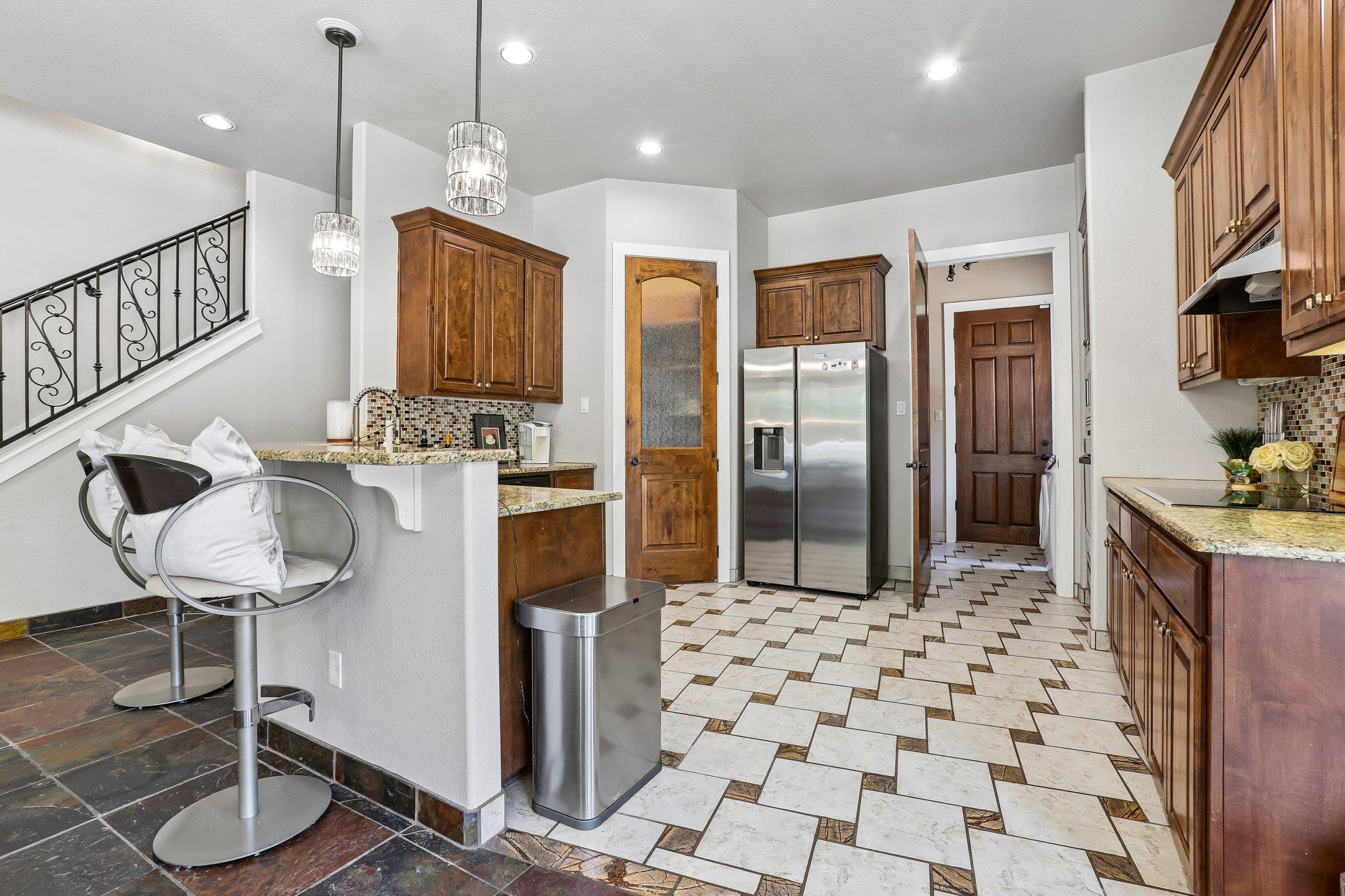 15204  Canary St, photo 9