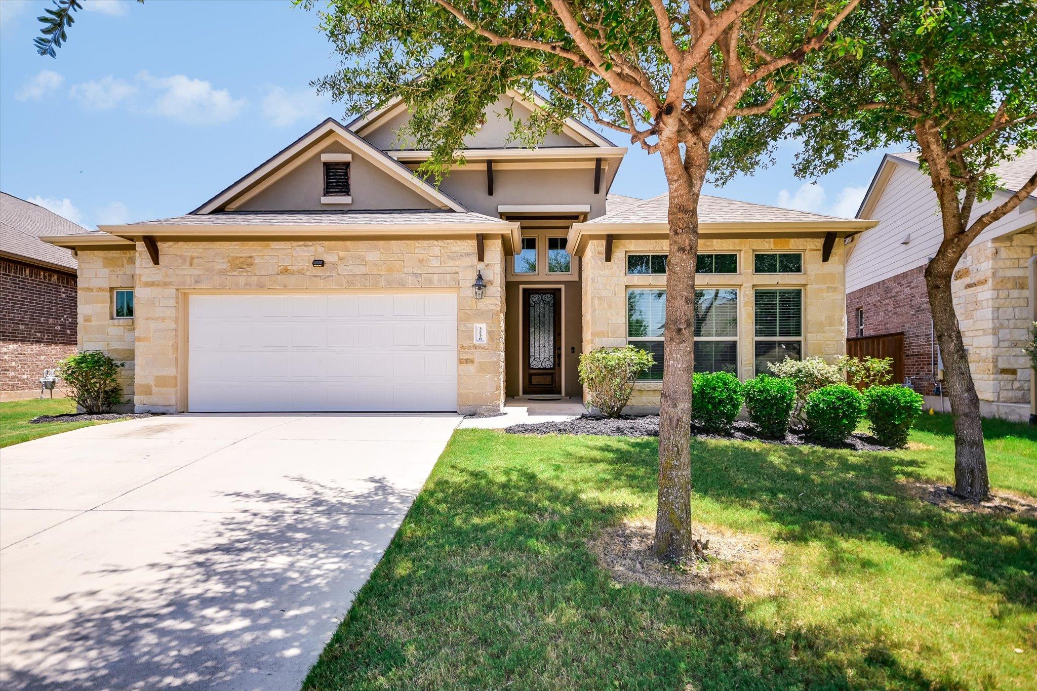 3236  Hidalgo Loop, photo 2