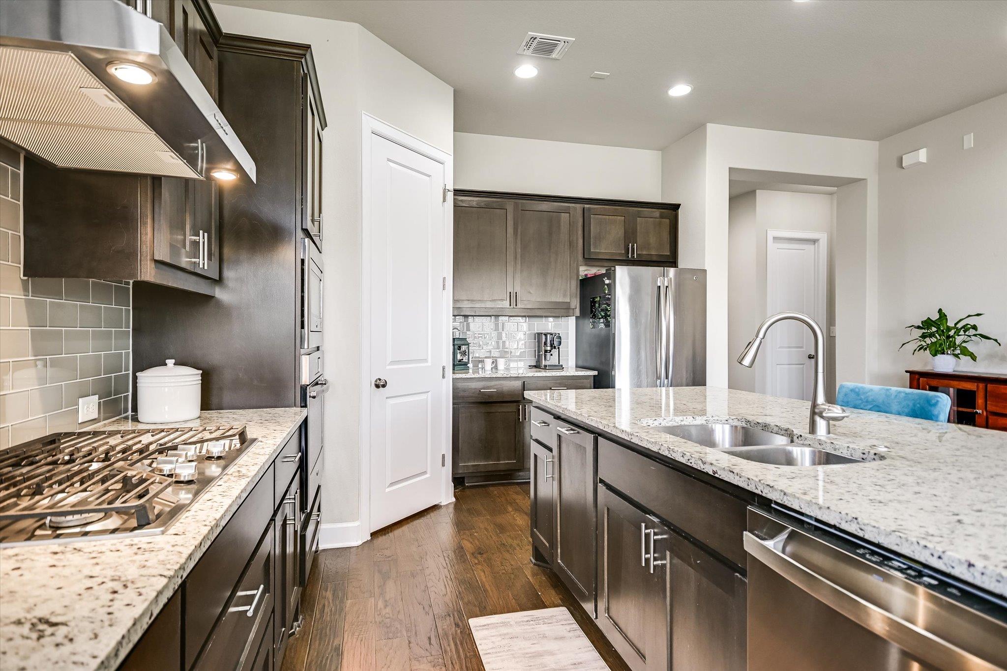 3236  Hidalgo Loop, photo 7